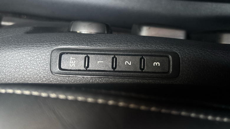 Skoda Superb 1.4 TSI iV SE Technology DSG 5dr Estate